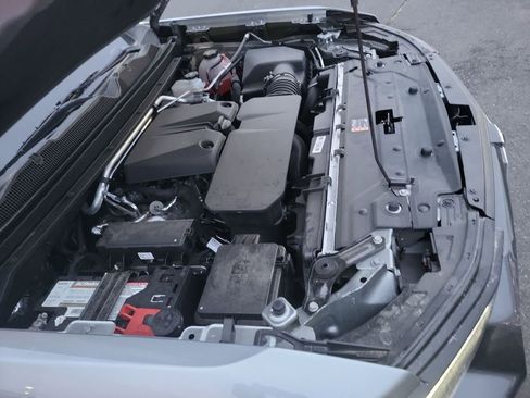 New 2025 Chevrolet Colorado LT w/ LT Convenience Package image 21