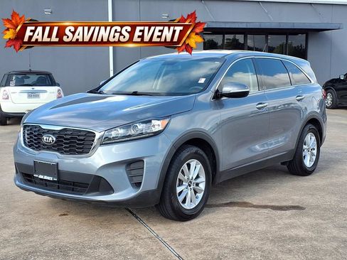 Used 2020 Kia Sorento L FWD image 3