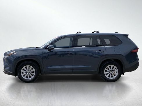 Certified 2026 Toyota Grand Highlander XLE image 2