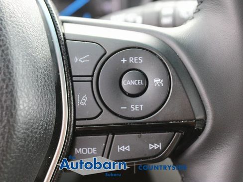 Used 2024 Toyota Venza XLE AWD/4WD image 14