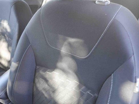 Used 2023 Nissan Kicks SV FWD image 24
