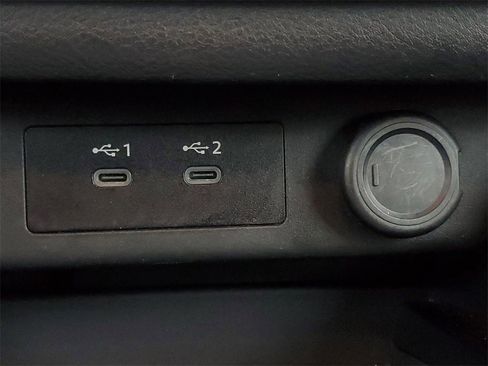 Used 2024 Nissan Rogue S image 20