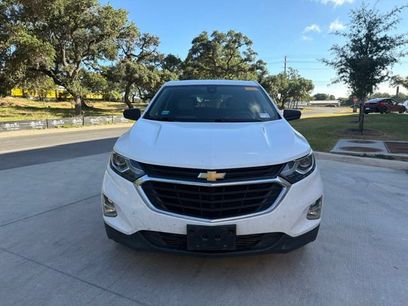 Used 2021 Chevrolet Equinox LS w/ LS Convenience Package