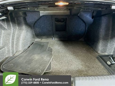 Used 2011 Volkswagen Jetta SE FWD image 24