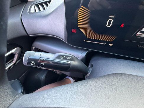 Used 2025 Kia K4 FWD image 27