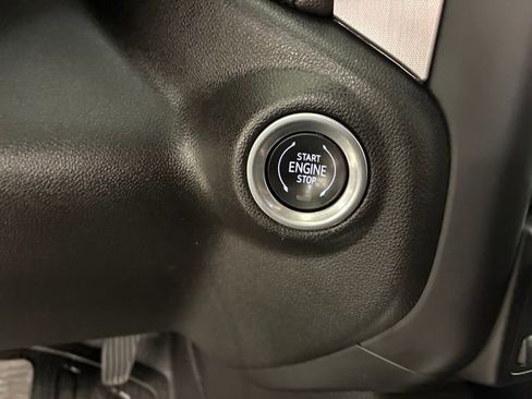 Used 2022 GMC Sierra 1500 SLT w/ SLT Premium Plus Package image 24