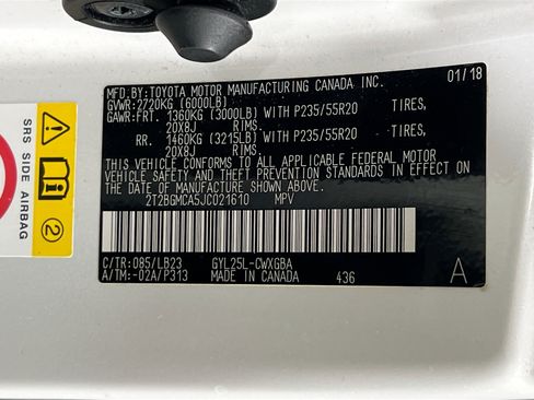 Used 2018 Lexus RX 450h AWD w/ Premium Package image 32