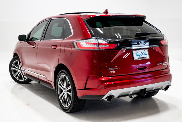 Used 2019 Ford Edge Titanium w/ Equipment Group 301A AWD/4WD image 36