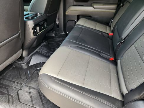 Used 2023 Chevrolet Silverado 1500 ZR2 AWD/4WD image 29
