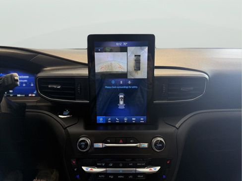 Used 2020 Ford Explorer ST w/ ST Street Pack image 14