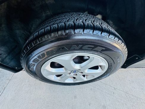 Used 2011 Volvo XC60 3.2 image 31