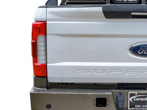 Used 2019 Ford F250 Lariat w/ Lariat Ultimate Package AWD/4WD image 52