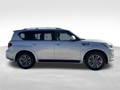 Used 2019 INFINITI QX80 Luxe w/ All-Season Package RWD image 4