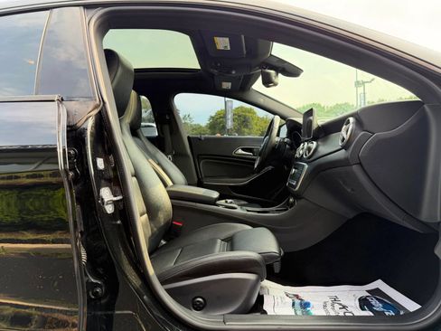 Used 2018 Mercedes-Benz CLA 250 4MATIC image 10