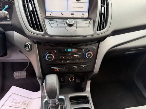 Used 2019 Ford Escape SE FWD image 20