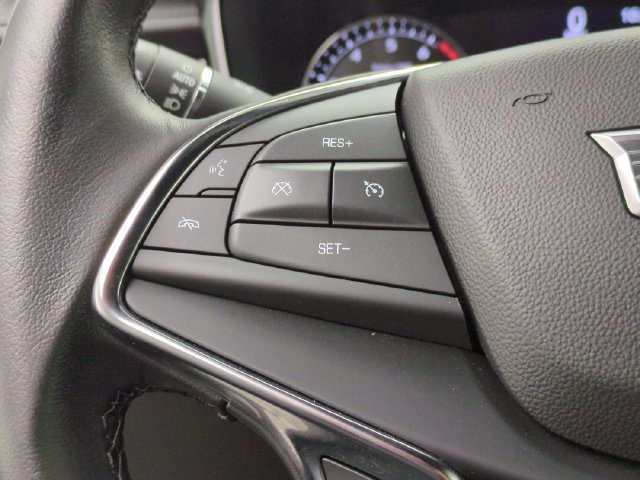 Used 2023 Cadillac XT5 Luxury w/ LPO, Floor Liner Package AWD/4WD image 11