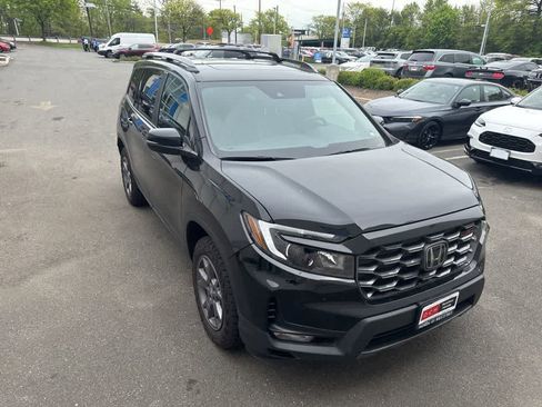 Used 2024 Honda Passport TrailSport image 8