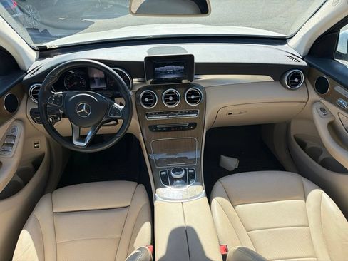 Used 2018 Mercedes-Benz GLC 300 image 10