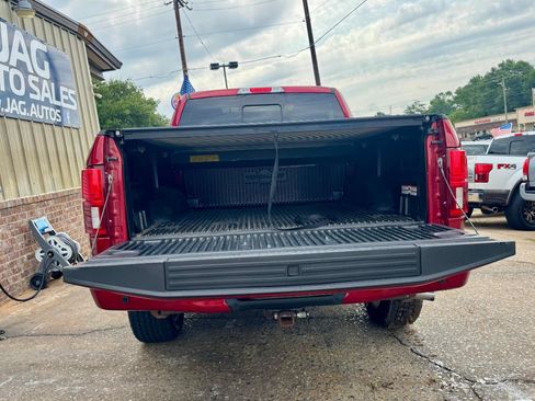 Used 2019 Ford F150 Platinum w/ Equipment Group 701A Luxury AWD/4WD image 8