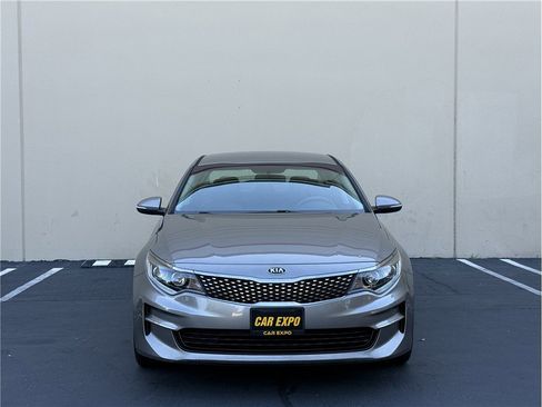 Used 2017 Kia Optima EX image 2