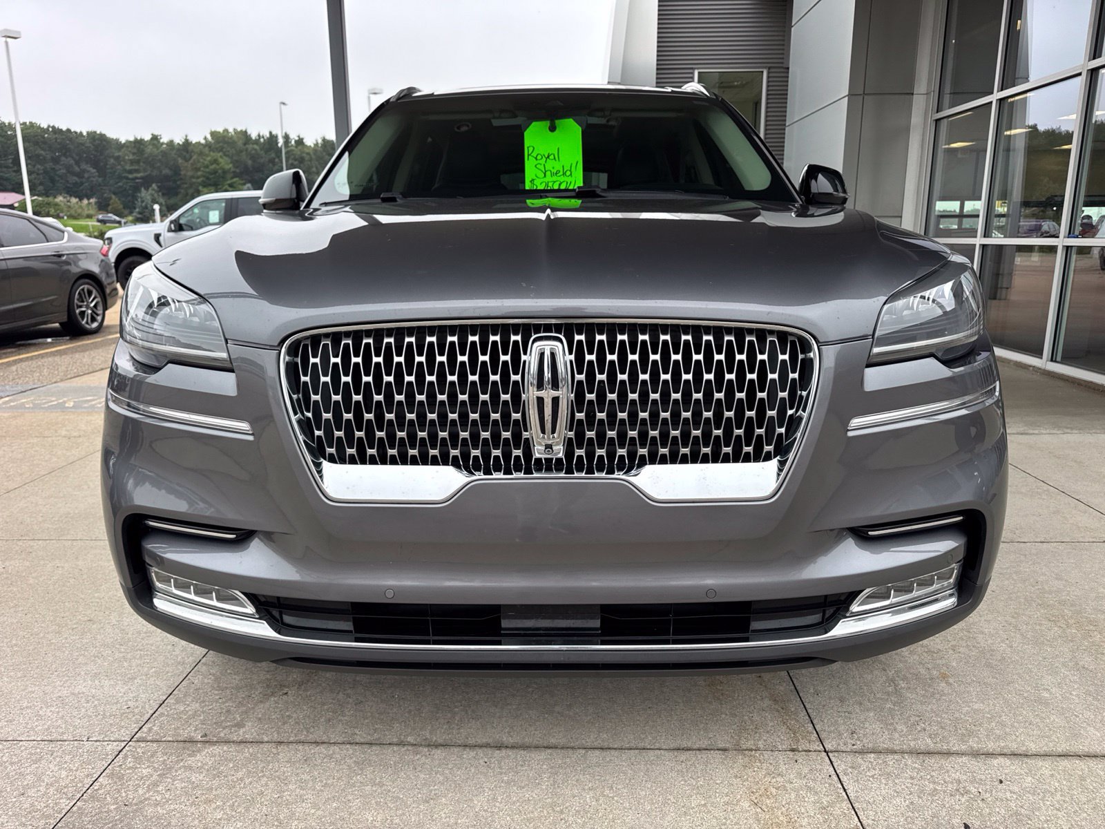 Used 2021 Lincoln Aviator Reserve AWD/4WD image 10