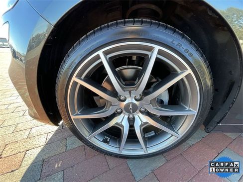 Used 2023 Genesis G70 2.0T image 10