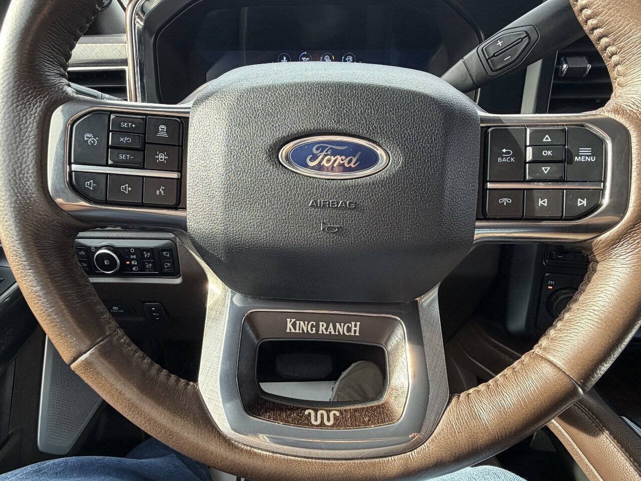 Used 2025 Ford F450 King Ranch w/ Chrome Package AWD/4WD image 53