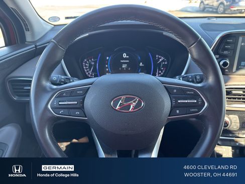 Used 2020 Hyundai Santa Fe SEL w/ Convenience Package image 18