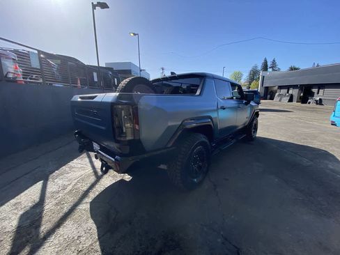 Used 2024 GMC Hummer EV 3X w/ Omega Edition AWD/4WD image 6