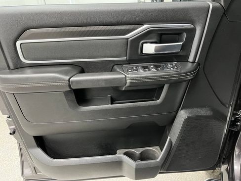 Used 2025 RAM 2500 Big Horn AWD/4WD image 23