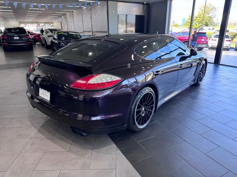 Used 2013 Porsche Panamera GTS image 3