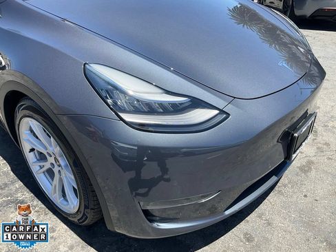 Used 2020 Tesla Model Y Long Range AWD/4WD image 81