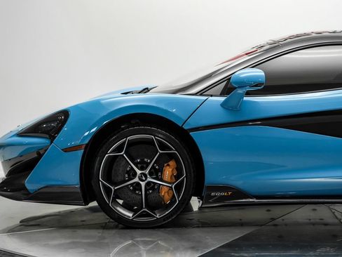 Used 2019 McLaren 600LT RWD image 15