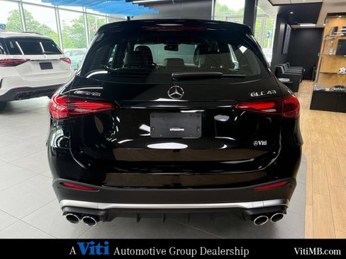 Certified 2025 Mercedes-Benz GLC 43 AMG 4MATIC image 6