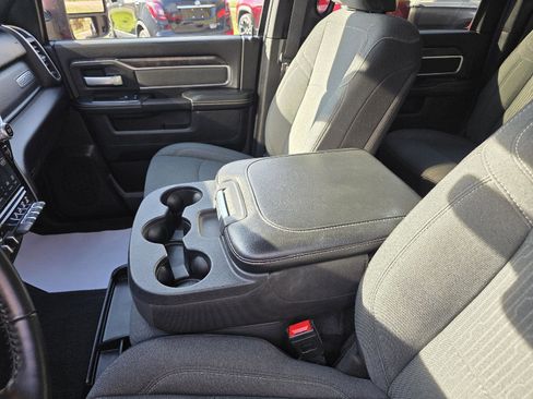 Used 2024 RAM 2500 Big Horn w/ Night Edition image 19