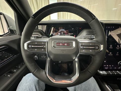 New 2026 GMC Yukon Elevation w/ Elevation Premium Package image 30