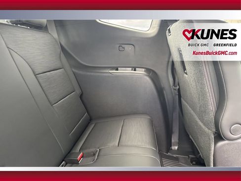 New 2026 Buick Enclave Sport Touring w/ LPO, Floor Liner Package AWD/4WD image 54