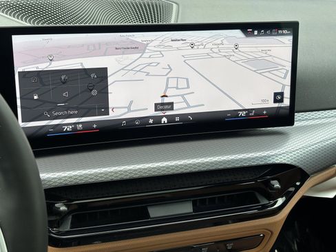 Certified 2025 BMW M440i image 14