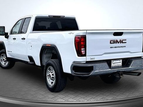 Used 2022 GMC Sierra 2500 Pro w/ Convenience Package AWD/4WD image 4