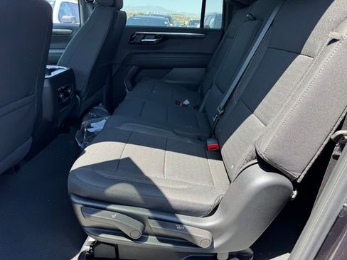 New 2026 Chevrolet Suburban LS w/ LS Custom Edition RWD image 11