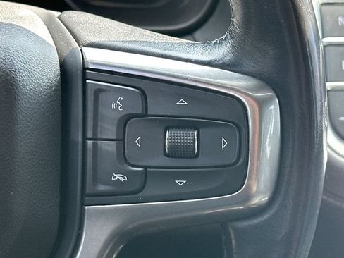 Used 2021 Chevrolet Tahoe Z71 w/ Z71 Signature Package AWD/4WD image 24