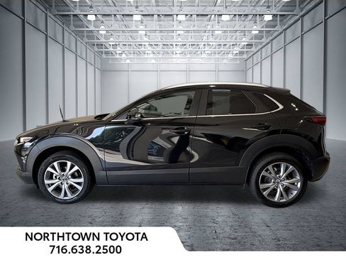 Used 2025 MAZDA CX-30 AWD 2.5 S w/ Preferred Package image 2