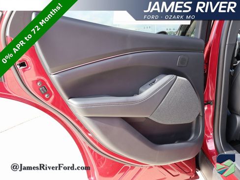 New 2025 Ford Mustang Mach-E Premium image 17