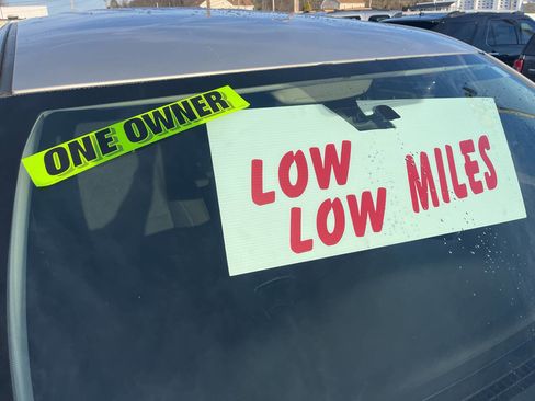 Used 2012 Dodge Durango SXT image 30