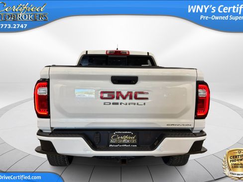 Used 2023 GMC Canyon Denali AWD/4WD image 7