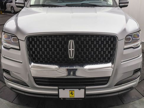 Used 2024 Lincoln Navigator L Black Label image 30