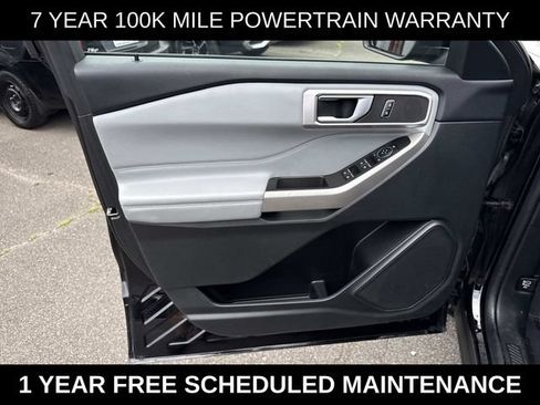 Used 2023 Ford Explorer XLT w/ Equipment Group 202A AWD/4WD image 13
