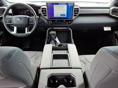 New 2026 Toyota Tundra Limited AWD/4WD image 9