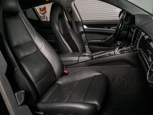 Used 2015 Porsche Panamera 4dr HB 4 image 22