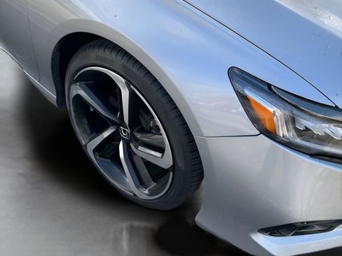 Used 2022 Honda Accord Sport Special Edition image 4